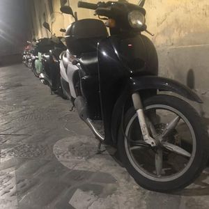 Meet your Posher, Robert